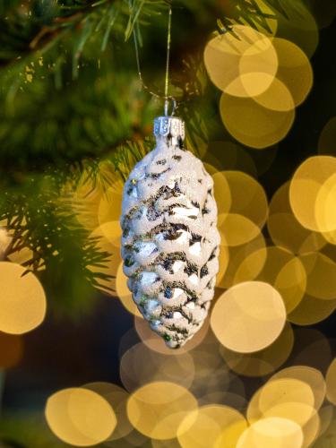 Bombka retro - szyszka szroniona srebrna